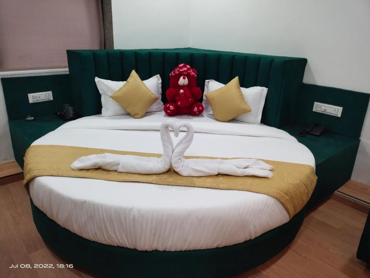 Collection O Hotel Green Park Ānand 外观 照片